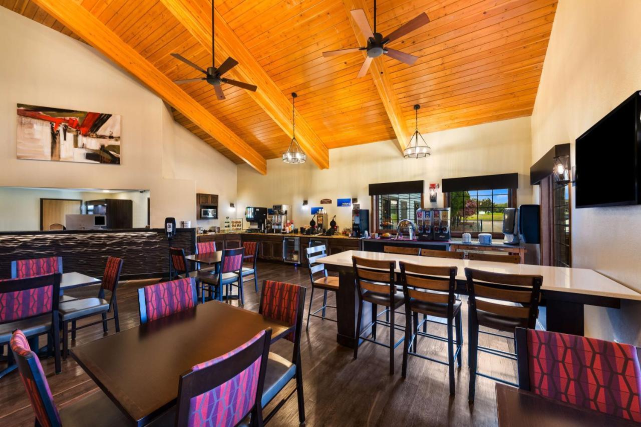 Best Western Derby Inn Eagle River Exteriér fotografie