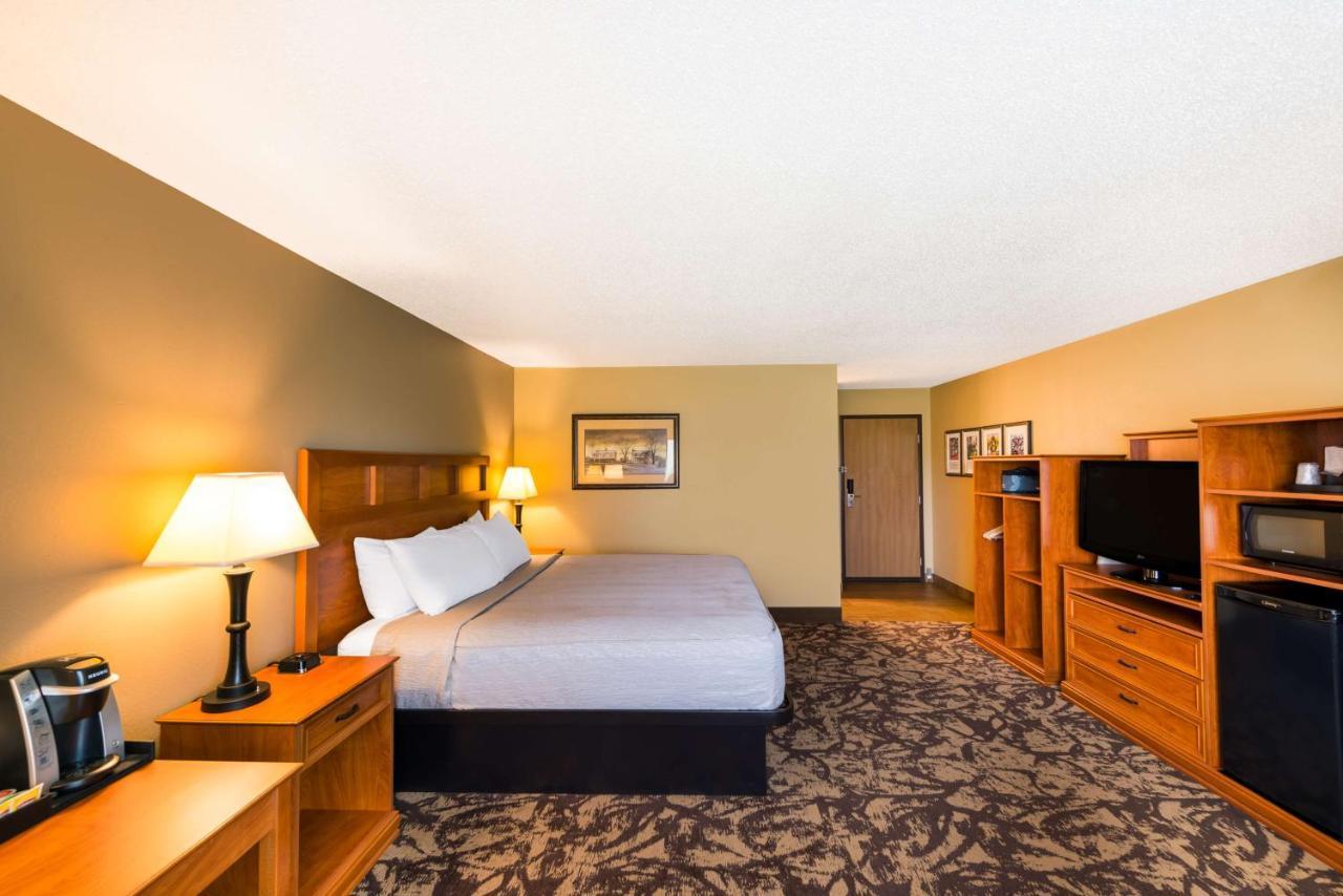Best Western Derby Inn Eagle River Exteriér fotografie