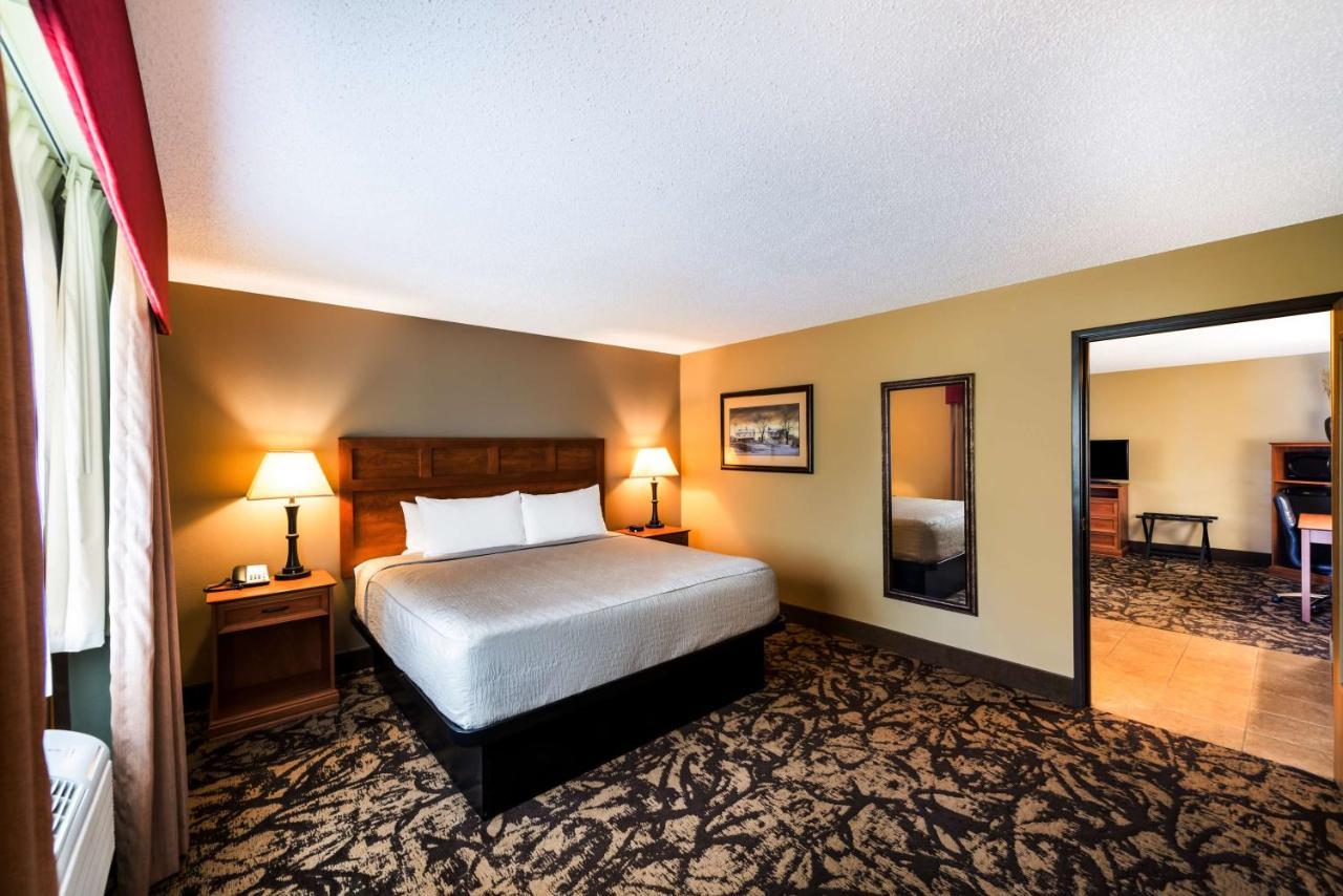 Best Western Derby Inn Eagle River Exteriér fotografie