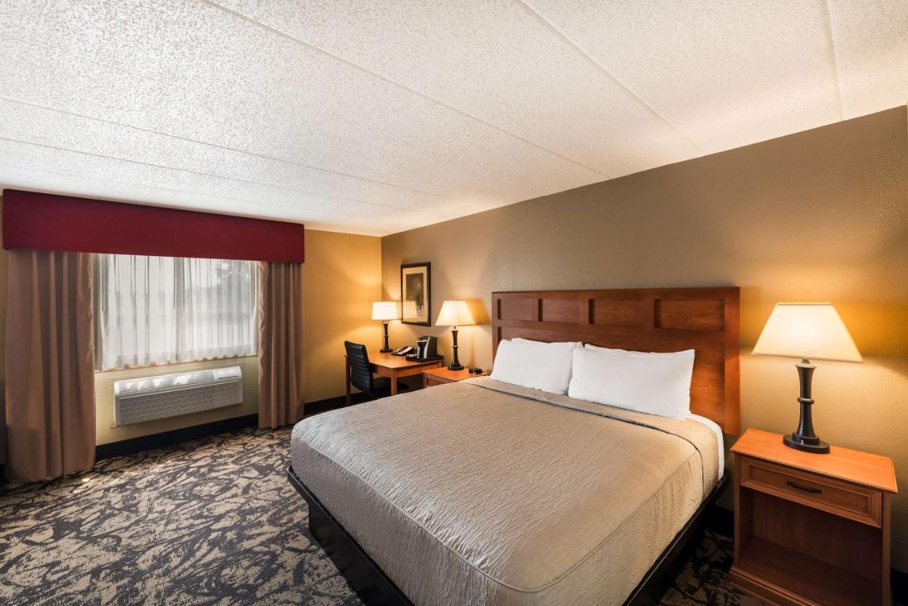 Best Western Derby Inn Eagle River Exteriér fotografie