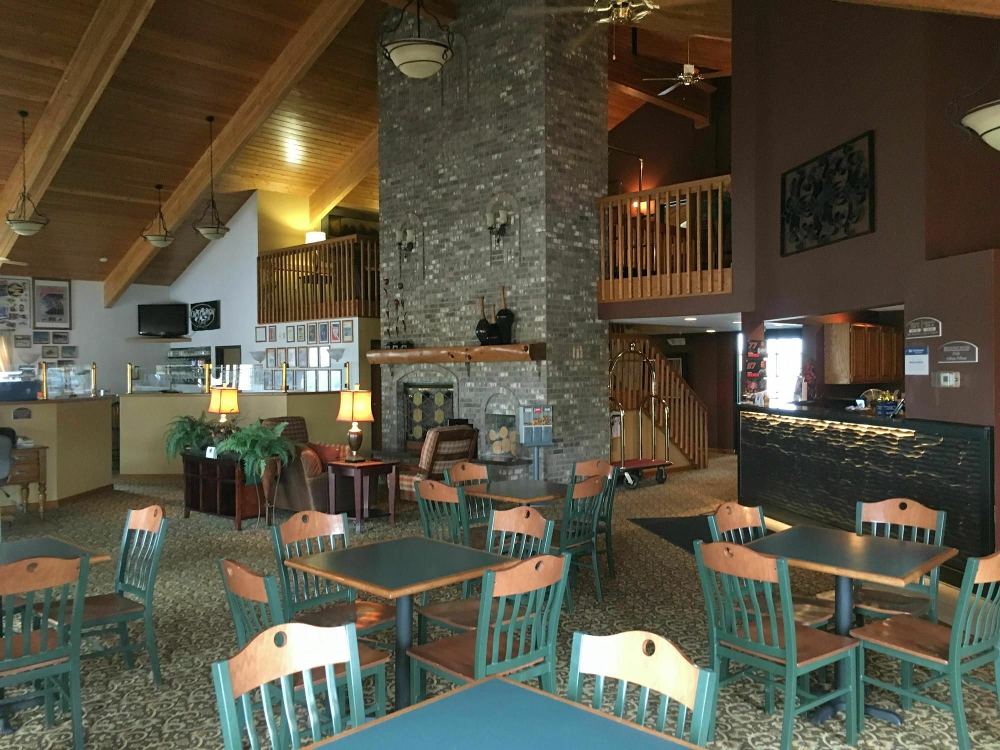 Best Western Derby Inn Eagle River Exteriér fotografie
